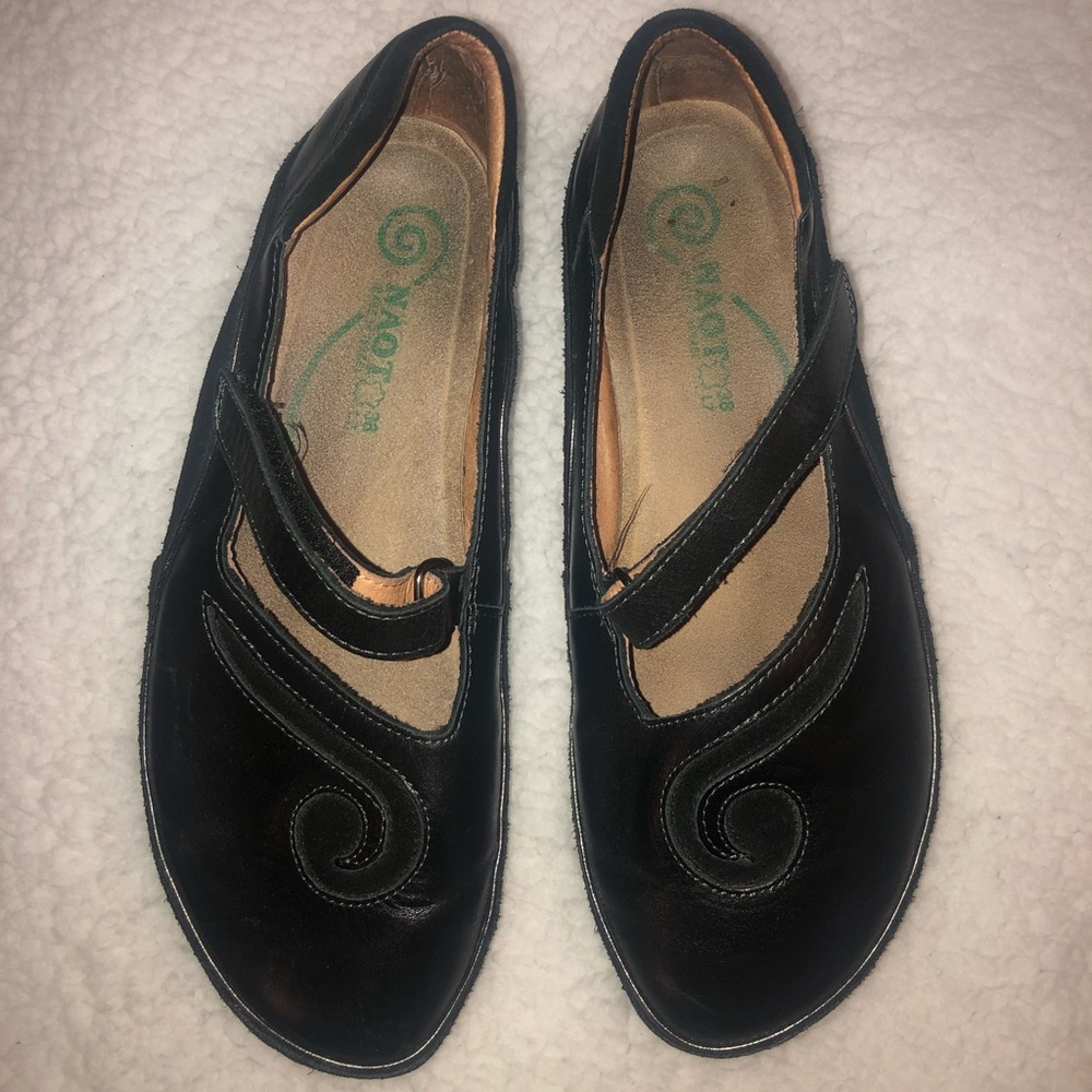Naot black shoes